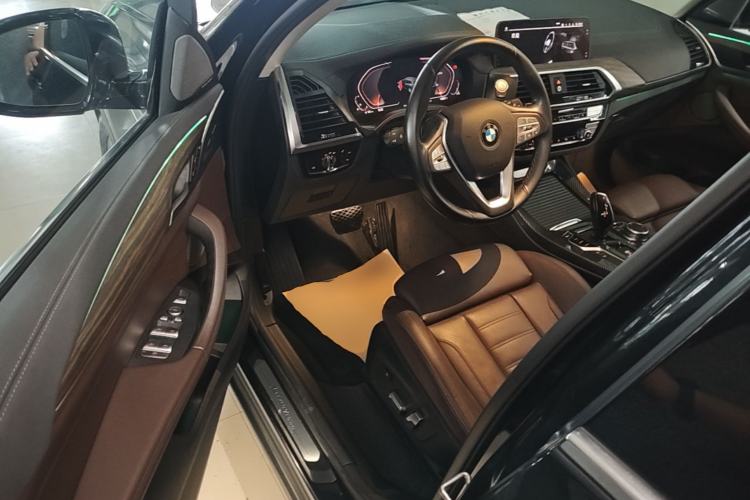 Used BMW X3 2020 xDrive28i Luxury Package Driver Seat