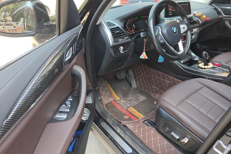 Used BMW X3 2020 xDrive25i Luxury Package Driver Seat