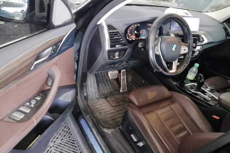 Used BMW X3 2020 xDrive28i Luxury Package Driver Seat