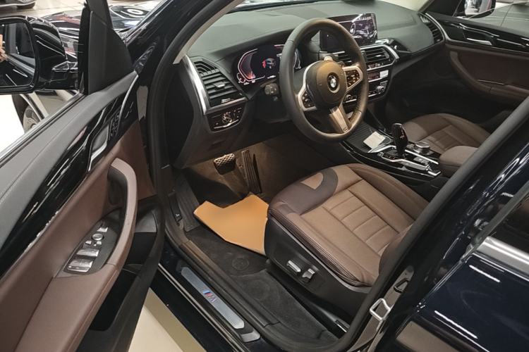Used BMW X3 2020 xDrive25i M Sport Package Driver Seat