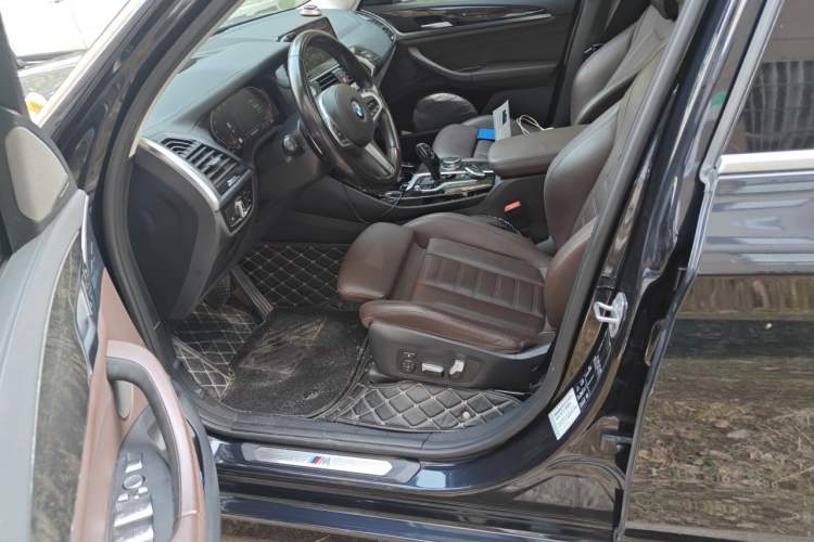 Used BMW X3 2020 xDrive30i Luxury Model with M Sport Package Driver Seat