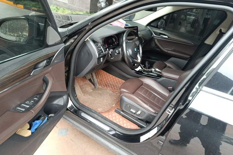 Used BMW X3 2020 xDrive28i Luxury Package Driver Seat