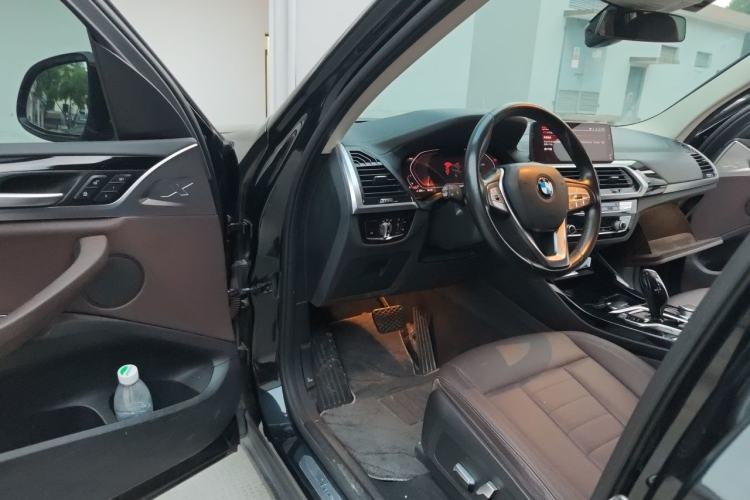Used BMW X3 2020 xDrive25i Luxury Package Driver Seat
