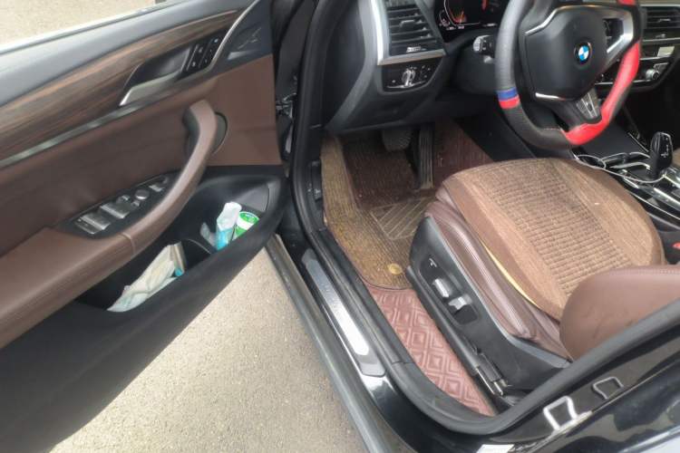 Used BMW X3 2020 xDrive28i Luxury Package Driver Seat