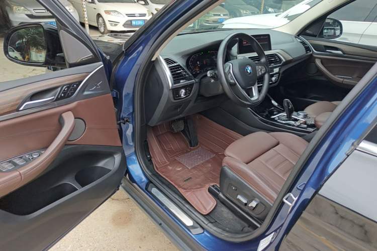 Used BMW X3 2020 xDrive28i Luxury Package Driver Seat