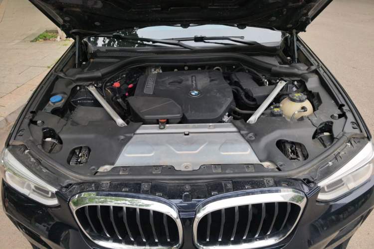 Used BMW X3 2020 xDrive25i M Sport Package Engine Bay