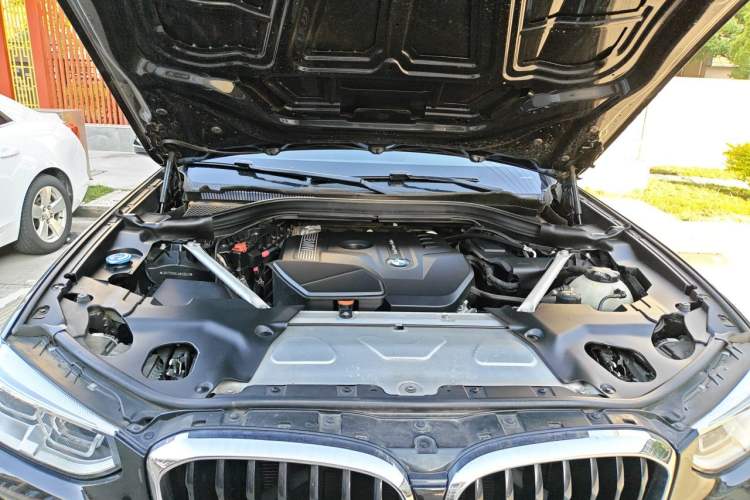 Used BMW X3 2020 xDrive28i M Sport Package Engine Bay