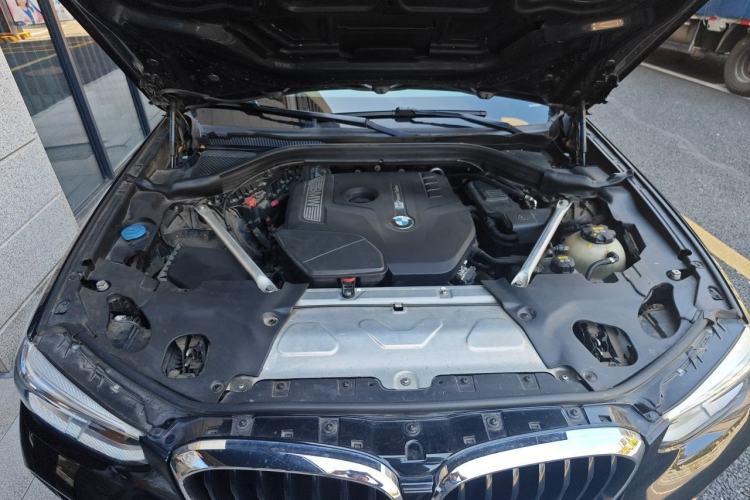Used BMW X3 2020 xDrive25i M Sport Package Engine Bay