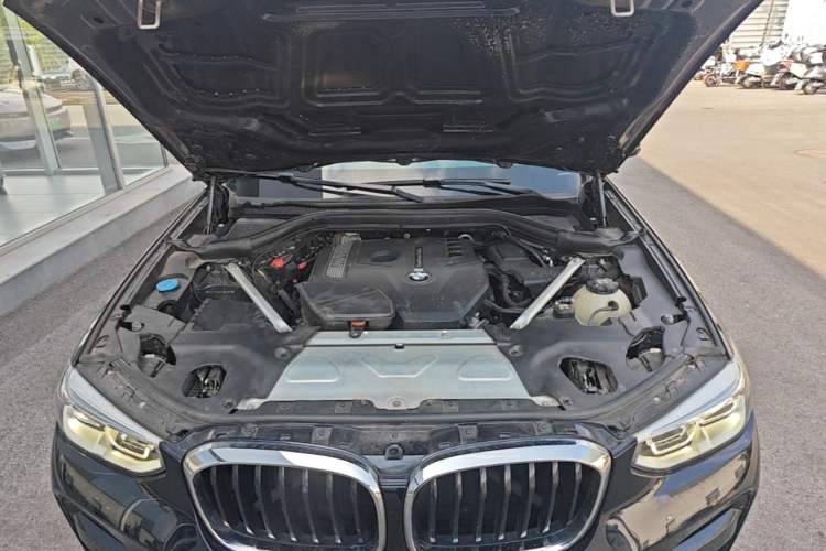 Used BMW X3 2020 xDrive28i M Sport Package Engine Bay