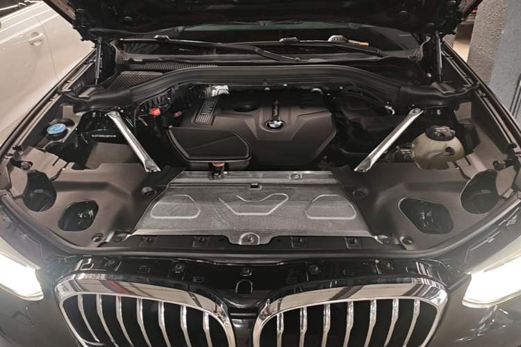 Used BMW X3 2020 xDrive28i Luxury Package Engine Bay
