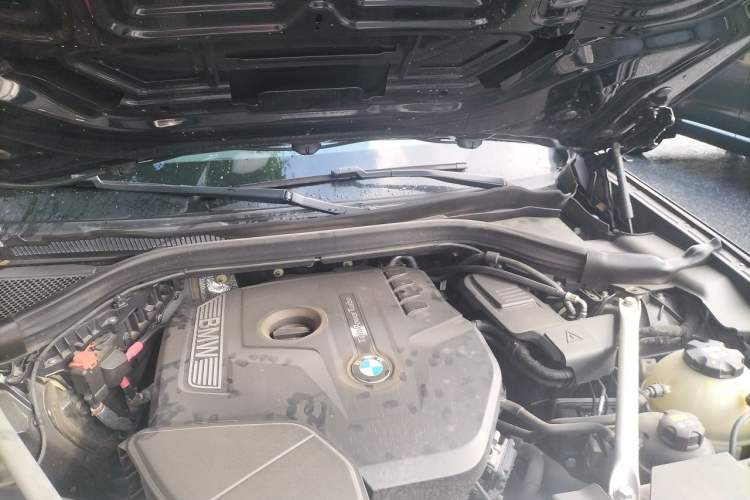 Used BMW X3 2020 xDrive25i M Sport Package Engine Bay Left