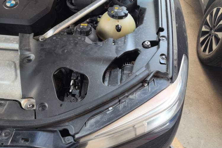 Used BMW X3 2020 xDrive28i M Sport Package Engine Bay Left