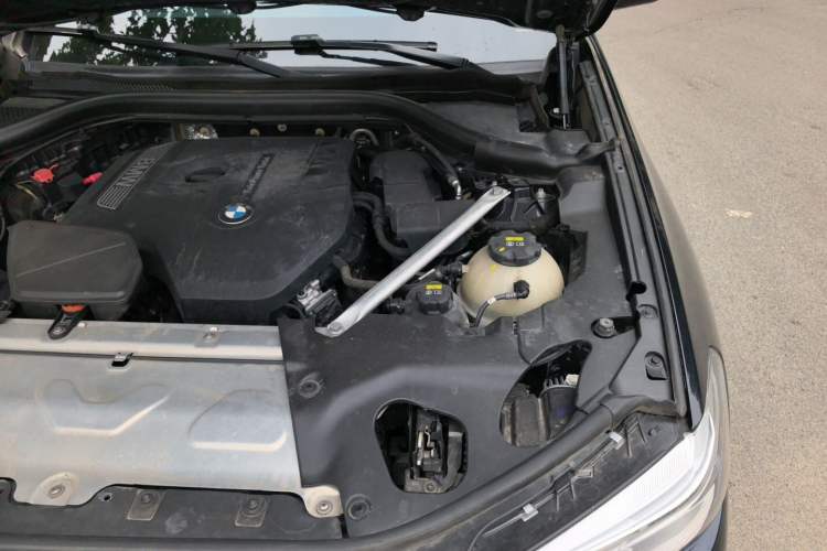 Used BMW X3 2020 xDrive25i M Sport Package Engine Bay Left