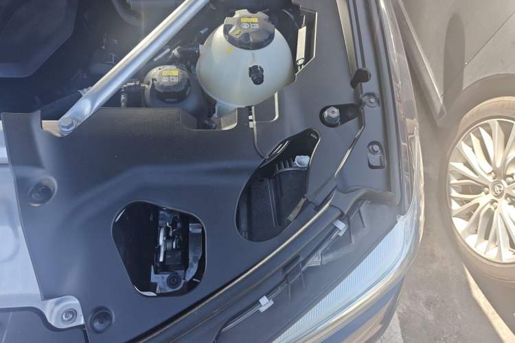 Used BMW X3 2020 xDrive28i M Sport Package Engine Bay Left