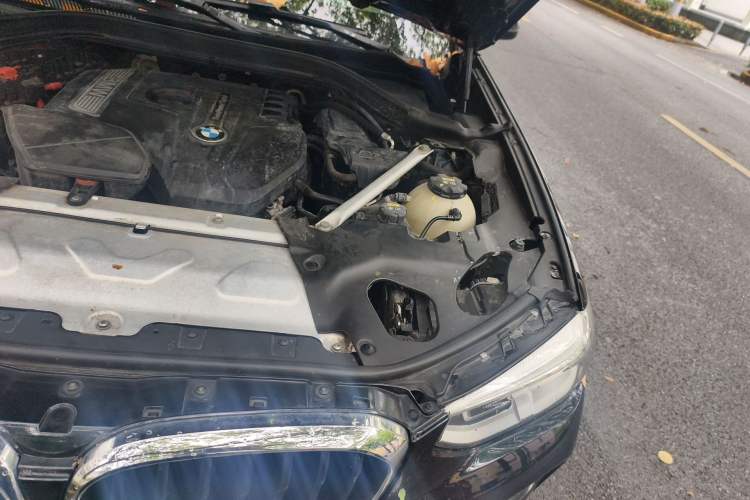 Used BMW X3 2020 xDrive28i M Sport Package Engine Bay Left