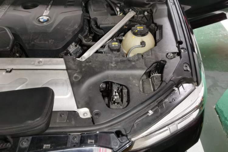 Used BMW X3 2020 xDrive28i M Sport Package Engine Bay Left
