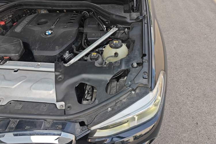 Used BMW X3 2020 xDrive28i M Sport Package Engine Bay Left