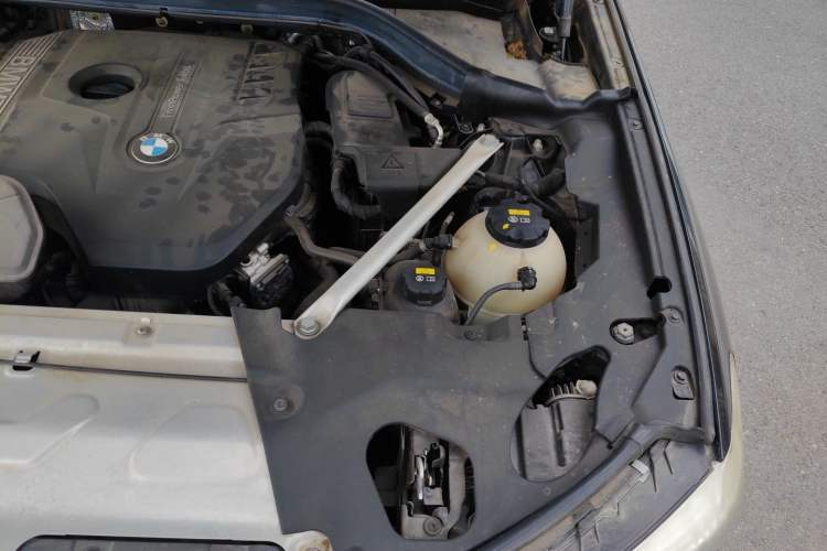 Used BMW X3 2020 xDrive28i Luxury Package Engine Bay Left