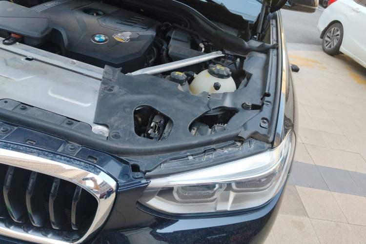 Used BMW X3 2020 xDrive28i M Sport Package Engine Bay Left