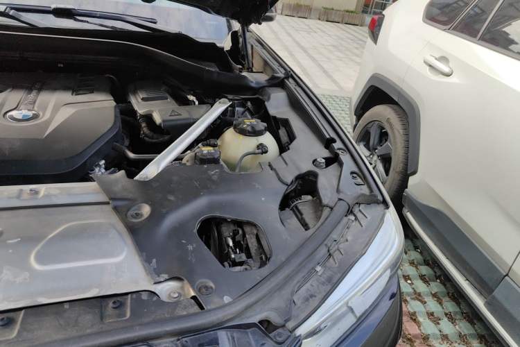 Used BMW X3 2020 xDrive28i M Sport Package Engine Bay Left