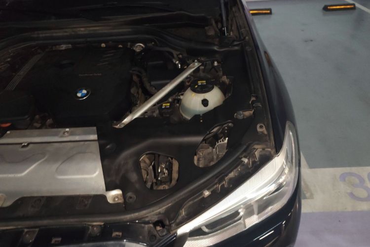 Used BMW X3 2020 xDrive28i M Sport Package Engine Bay Left