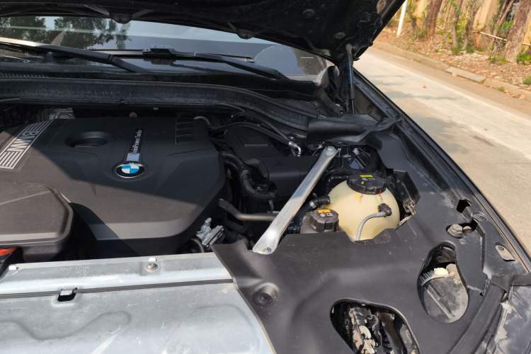 Used BMW X3 2020 xDrive28i M Sport Package Engine Bay Left