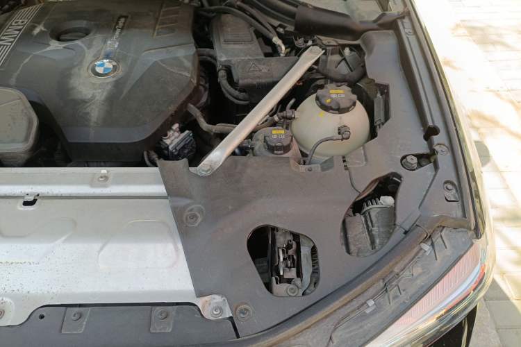 Used BMW X3 2020 xDrive28i Luxury Package Engine Bay Left