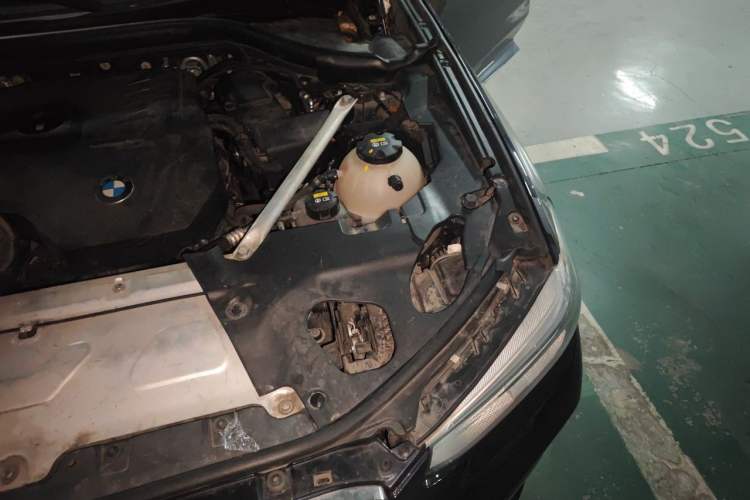 Used BMW X3 2020 xDrive28i M Sport Package Engine Bay Left