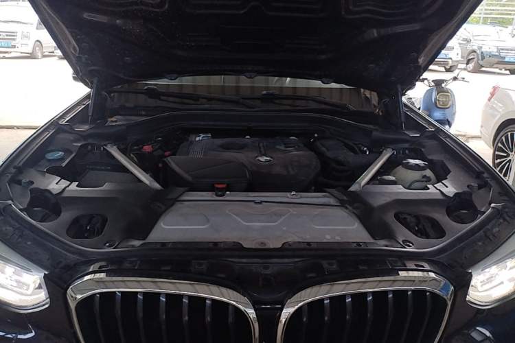 Used BMW X3 2020 xDrive25i M Sport Package Engine Bay