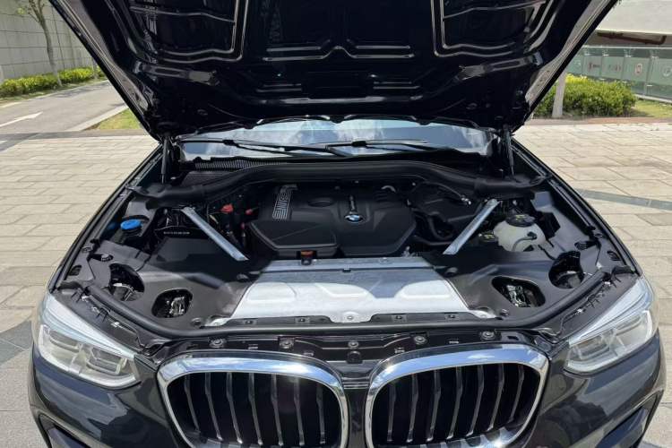 Used BMW X3 2020 xDrive25i M Sport Package Engine Bay