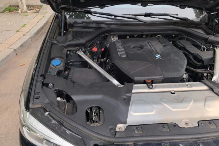 Used BMW X3 2020 xDrive25i M Sport Package Engine Bay Right