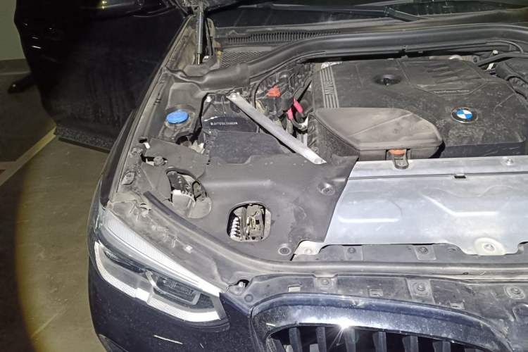 Used BMW X3 2020 xDrive28i M Sport Package Engine Bay Right