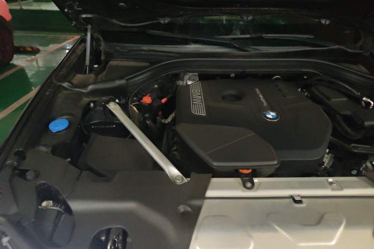 Used BMW X3 2020 xDrive25i M Sport Package Engine Bay Right