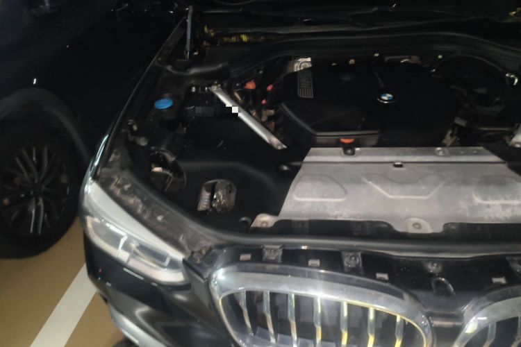 Used BMW X3 2020 xDrive28i Luxury Package Engine Bay Right