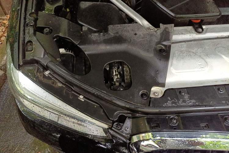 Used BMW X3 2020 xDrive28i M Sport Package Engine Bay Right
