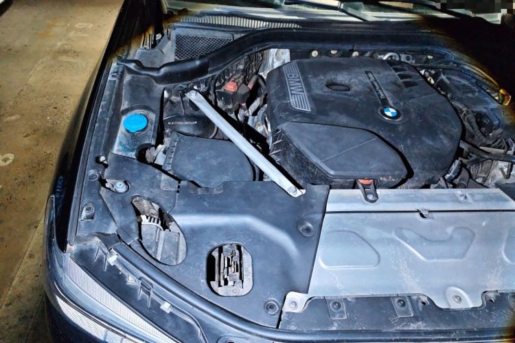 Used BMW X3 2020 xDrive28i M Sport Package Engine Bay Right