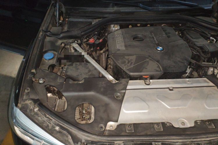 Used BMW X3 2020 xDrive25i Luxury Package Engine Bay Right