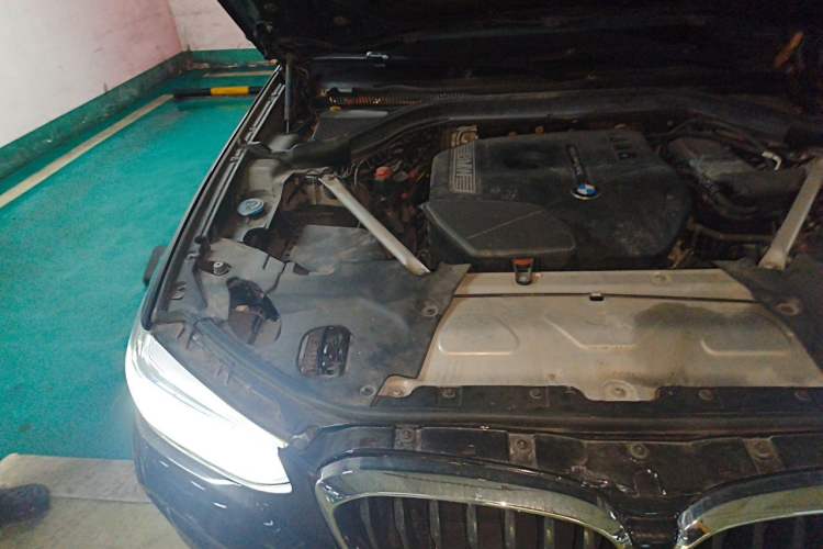 Used BMW X3 2020 xDrive28i M Sport Package Engine Bay Right