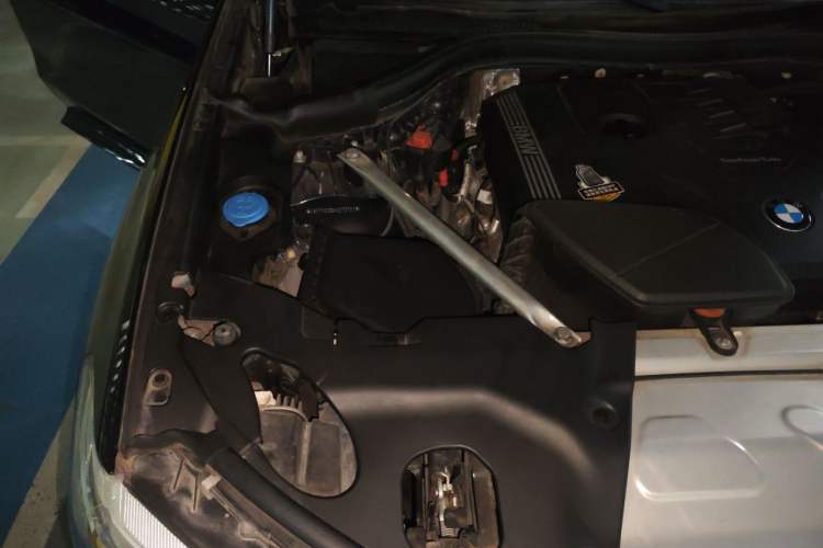 Used BMW X3 2020 xDrive28i M Sport Package Engine Bay Right