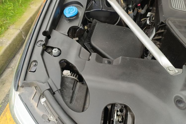 Used BMW X3 2020 xDrive25i M Sport Package Engine Bay Right