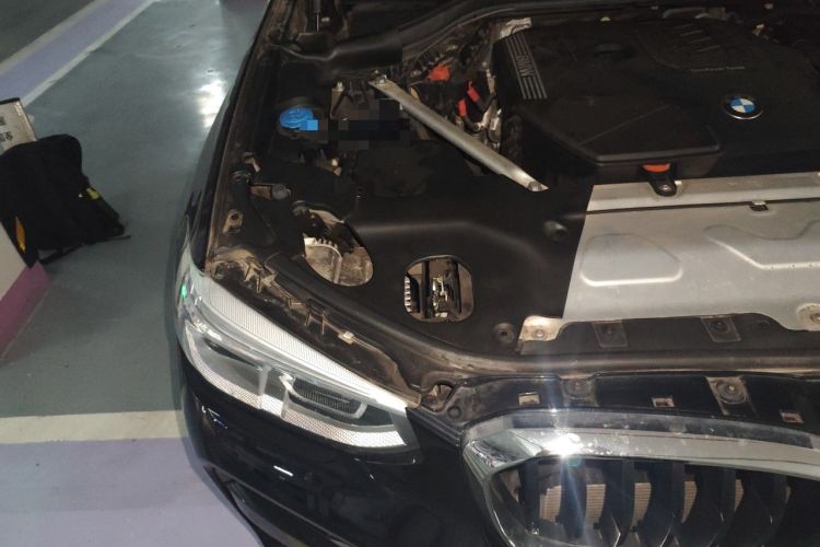Used BMW X3 2020 xDrive28i M Sport Package Engine Bay Right