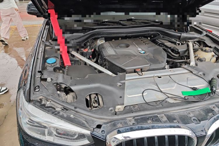 Used BMW X3 2020 xDrive25i M Sport Package Engine Bay Right