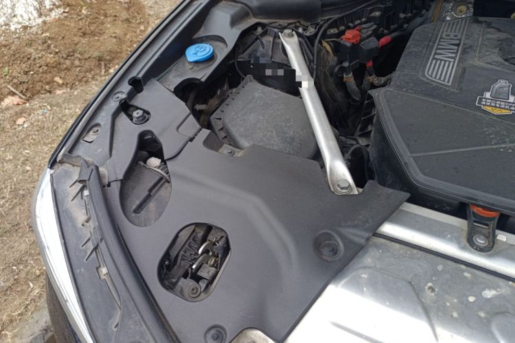 Used BMW X3 2020 xDrive25i M Sport Package Engine Bay Right