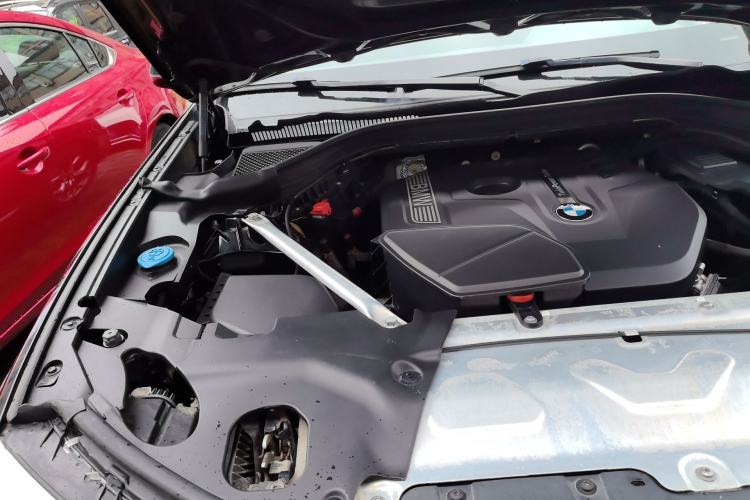 Used BMW X3 2020 xDrive28i Luxury Package Engine Bay Right