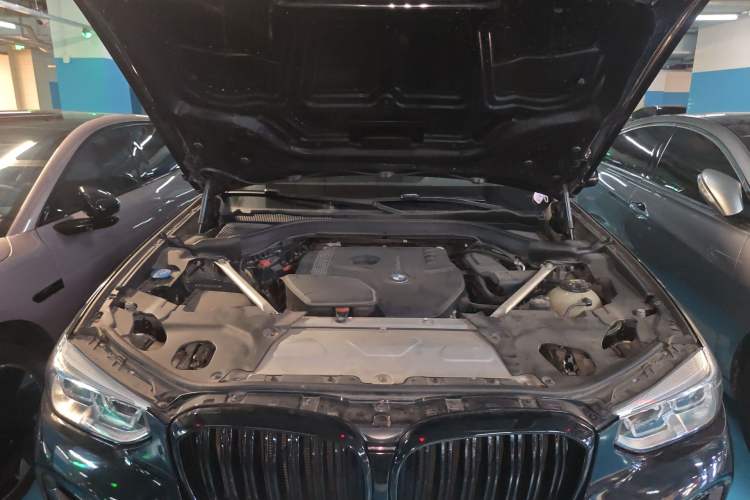 Used BMW X3 2020 xDrive28i M Sport Package Engine Bay