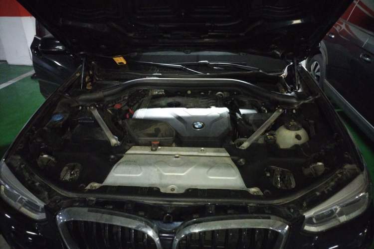 Used BMW X3 2020 xDrive25i Luxury Package Engine Bay