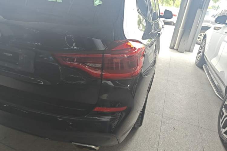 Used BMW X3 2020 xDrive25i M Sport Package Exterior 3