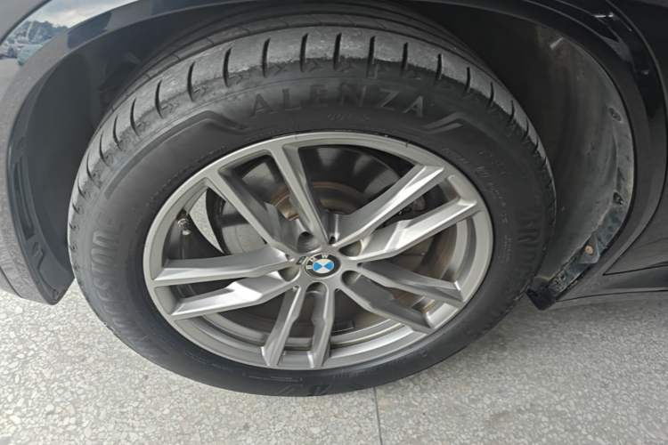 Used BMW X3 2020 xDrive25i M Sport Package Exterior 4