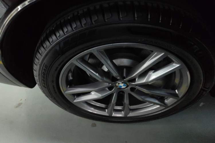 Used BMW X3 2020 xDrive25i M Sport Package Exterior 5