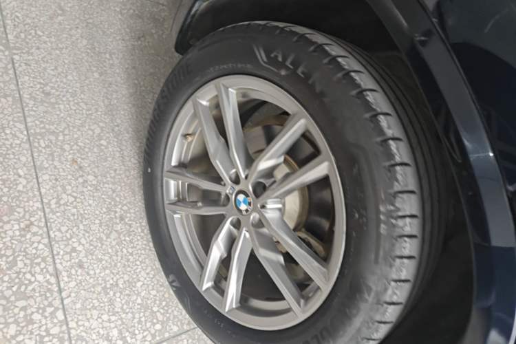 Used BMW X3 2020 xDrive25i M Sport Package Exterior 5